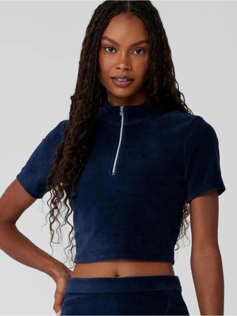 ALO Yoga Micro Corduroy Micro Cropped Winter Break Quart Zip in Navy Size Medium